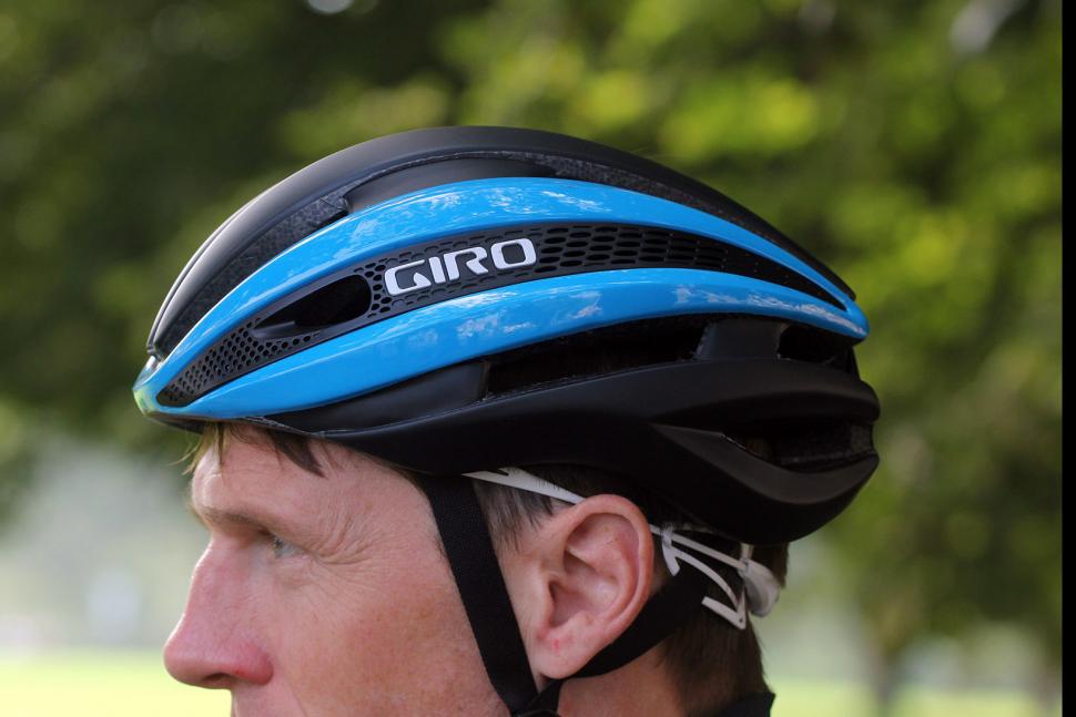 Review Giro Synthe helmet road.cc